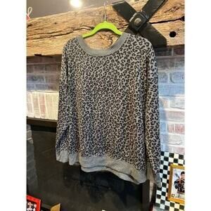 Splendid gray leopard sweater XXL‎